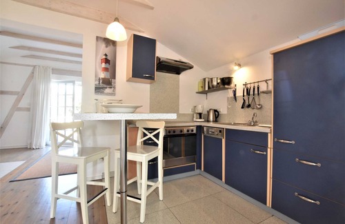 Rerik Appartement | Ferienwohnung mit Meerblick, Balkon und Kamin OFC 06 - Nr. 3 Ferienwohnung mit Meerblick, Balkon und