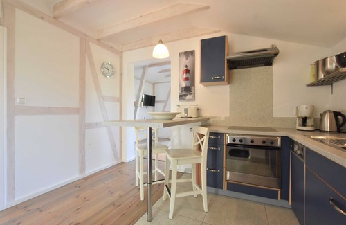 Rerik Appartement | Ferienwohnung mit Meerblick, Balkon und Kamin OFC 06 - Nr. 3 Ferienwohnung mit Meerblick, Balkon und