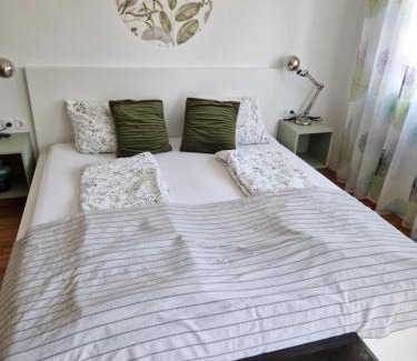 Puch bei Weiz Appartement | Ferienwohnung mit Pool an der Apfelstraße