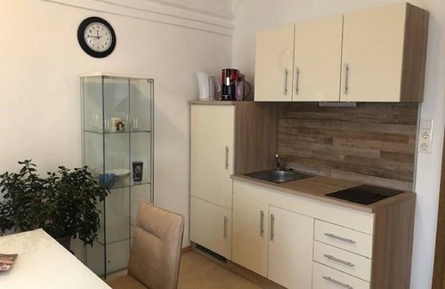 Nohagen Appartement | Ferienwohnung mit Terrasse und Geräumigem Wohn-schlafraum