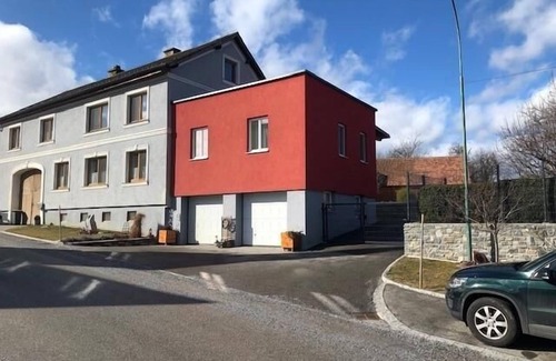 Nohagen Appartement | Ferienwohnung mit Terrasse und Geräumigem Wohn-schlafraum