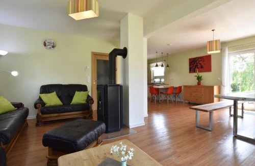 Hornstorf Maison | Ferienwohnung mit Trampolin in Hornstorf