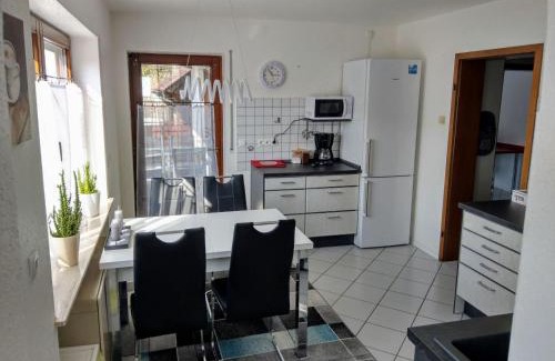 Konigheim Appartement | Ferienwohnung Monika Scholtz