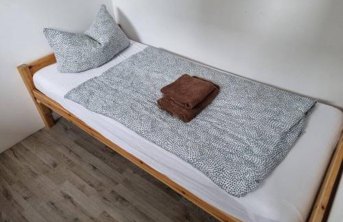 Ahnatal-Weimar Appartement | Ferienwohnung/Monteurwohnung Alte Garage