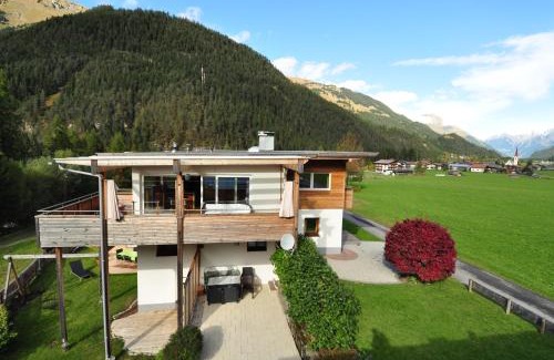 Bach Appartement | Ferienwohnung Nety
