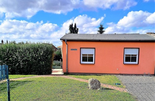 Neukalen Appartement | Ferienwohnung Neukalen am Kummerower See