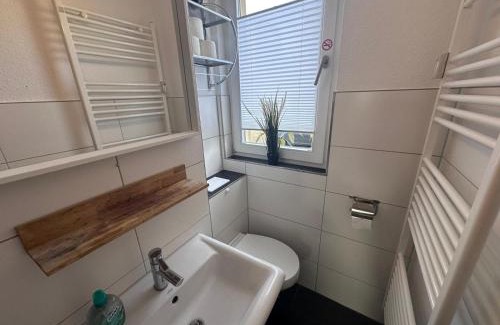 Sudstadt Appartement | Ferienwohnung NORDLICHT mit Balkon und Smart-TV