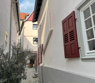 Zwingenberg Maison | Ferienwohnung Obergasse