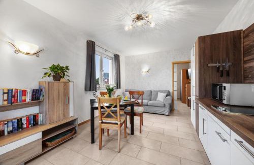 Kroepelin Appartement | Ferienwohnung "OstseeNähe" OFC 34
