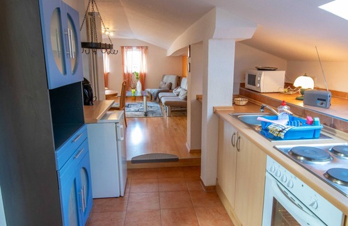 Prohn Appartement | Ferienwohnung - Pension Zur Kurve