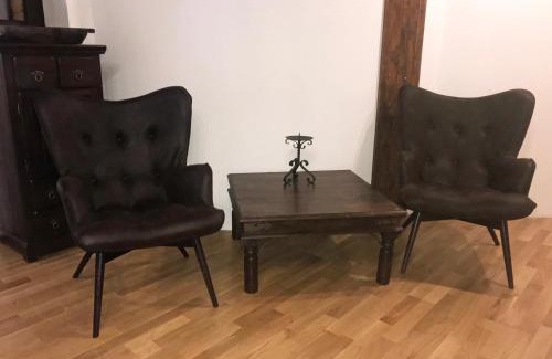Leppersdorf Appartement | Ferienwohnung PENZLIN im Rittergut Leppersdorf bei Dresden