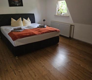 Rudolstadt Appartement | Ferienwohnung PETER