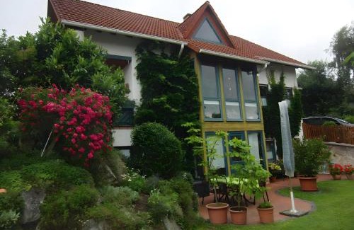 Voehl Appartement | Ferienwohnung Rösner