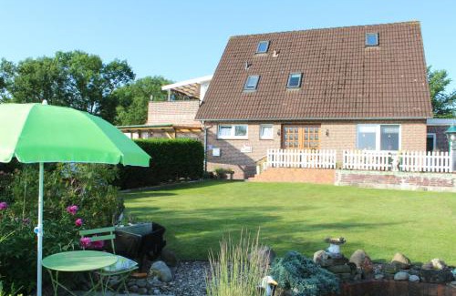 Dornum Appartement | Ferienwohnung Rabenstein