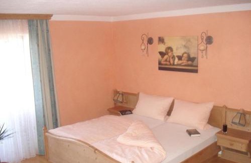 Honigsgrub Appartement | Ferienwohnung Rachel Mit Herrlichem Ausblick