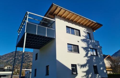 Lienz Appartement | Ferienwohnung Rauchkofelblick