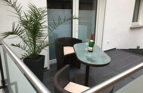 Rinteln Appartement | Ferienwohnung Rinteln - 4 Sterne - Im Kleinen Löök - 55 qm - 2 x TV - Terrasse - max 2 Erw und 1 Kind - Barrierearm TOP