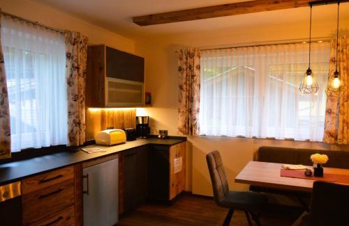 Huettschlag Appartement | Ferienwohnung Rohrmoser mit 2 Schlafzimmern