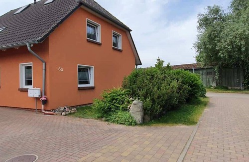 Rambin Appartement | Ferienwohnung Rosenweg