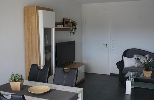 Neuenbuerg Appartement | Ferienwohnung Schauinsland
