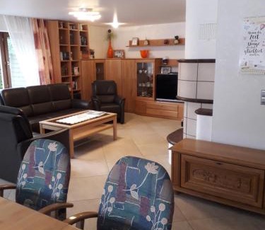 Erlenbach bei Dahn Appartement | Ferienwohnung Schehl