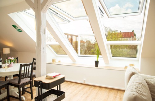 Guestrow Appartement | Ferienwohnung "schlossblick" im Hotel am Schlosspark