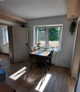 Papendorf Appartement | Ferienwohnung Schneeberg