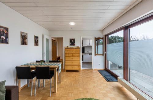 Otlingen Appartement | Ferienwohnung Schwarzwaldblick