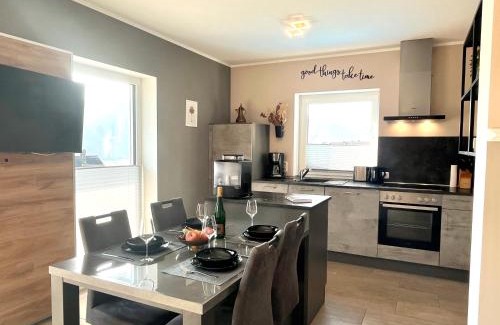 Muden Appartement | Ferienwohnung Sonnenterrasse, 1-4 Personen, 2 Schlafzimmer, große Terrasse