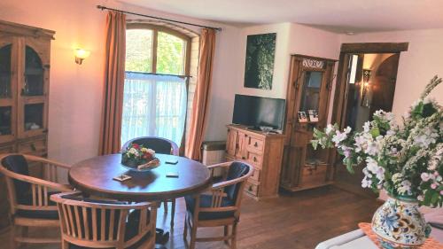 Loitz Appartement | Ferienwohnung Sophienhof