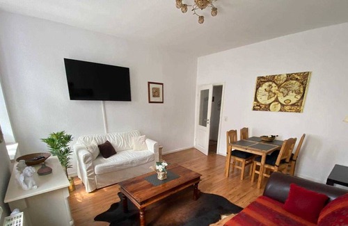 Rostock Appartement | Ferienwohnung Störtebeker - Ruhig Familienfreundlich - Fewo Störtebeker