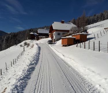 Zedlitzdorf Appartement | Ferienwohnung Stampfer