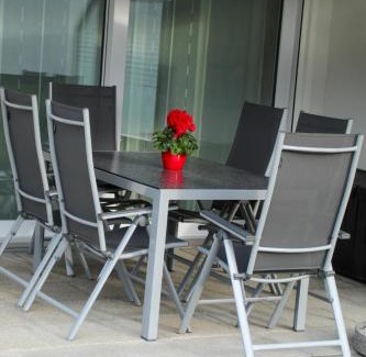 Untermunstertal Appartement | Ferienwohnung Sterzl mit Terrasse im Münstertal