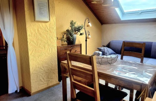 Schmißberg Appartement | Ferienwohnung Storchennest