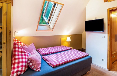 Enzklosterle Appartement | Ferienwohnung Tannenwipfel, 40qm, 1 Wohn-/Schlafzimmer, max. 2 Personen