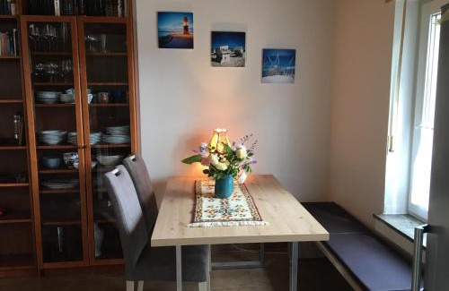 Marienrachdorf Appartement | Ferienwohnung Turmblick