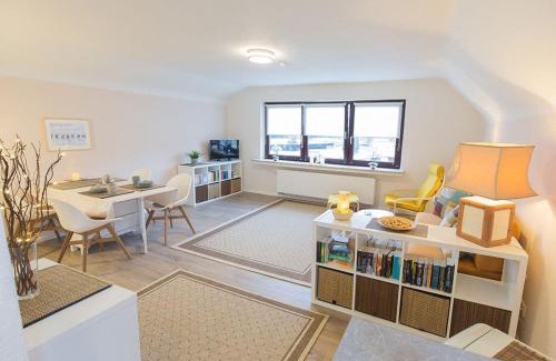 Varel Appartement | Ferienwohnung Unter den Eichen, FeWo Vermittlung Nordsee