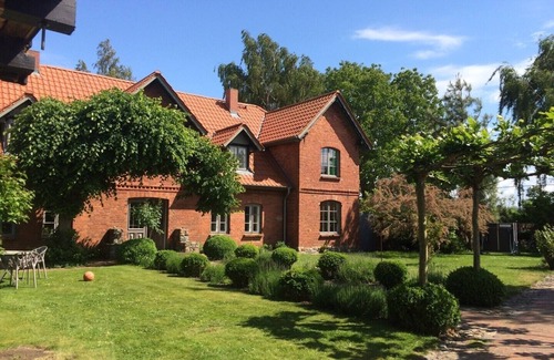 Saal Maison | Ferienwohnung V auf Hof Himmelgrün mit 49qm