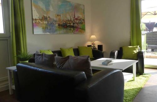 Alt Gaarz Appartement | Ferienwohnung Vellamo