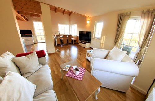 Maria Woerth Appartement | Ferienwohnung Villa Albatros In Oberdellach