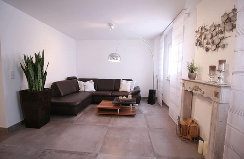 Obrigheim Appartement | Ferienwohnung Weickert 2 Nähe Deutsche Weinstraße