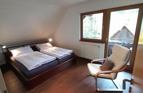 Simonswald Appartement | Ferienwohnung Waldblick