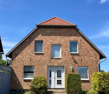 Wahrstorf Appartement | Ferienwohnung Warnowidyll