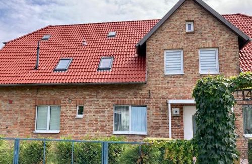 Wahrstorf Appartement | Ferienwohnung Warnowidyll