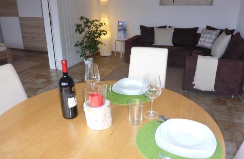 Eschbach Appartement | Ferienwohnung Weyl