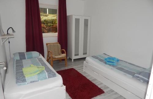 Neuenheerse Appartement | Ferienwohnung Zur Egge