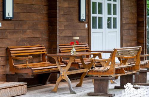 Burg Maison | Ferienwohnungen an der Hauptspree