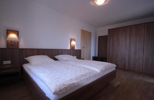 Saaldorf-Surheim Maison | Ferienwohnungen auf dem Paulbauernhof