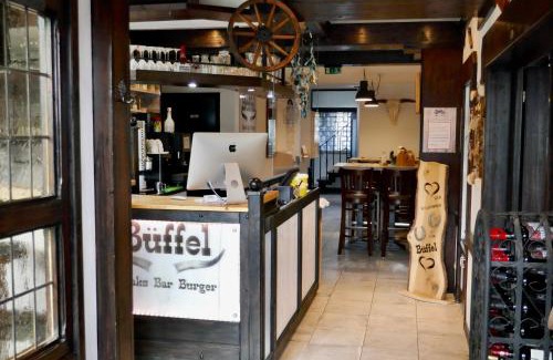Hergarten Appartement | Ferienwohnungen Büffel