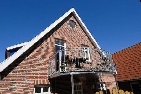 Neuharlingersiel Appartement | Ferienwohnungen Haus Hafenperle